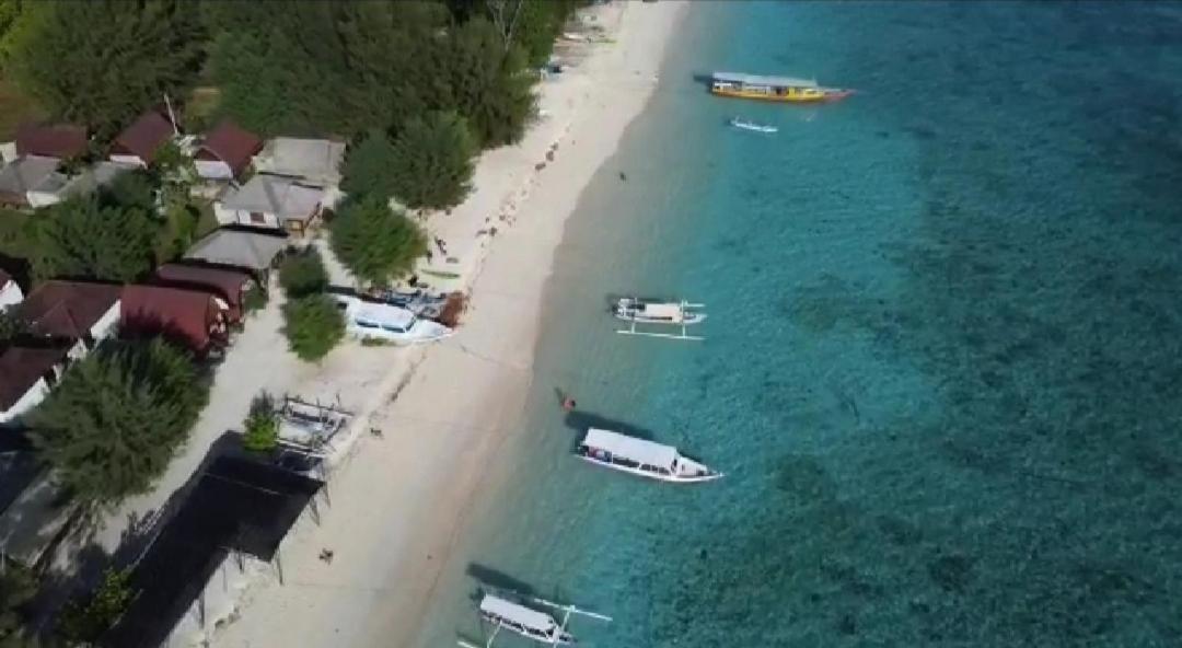 Bluecoral Bungalows Gili Meno Exterior photo