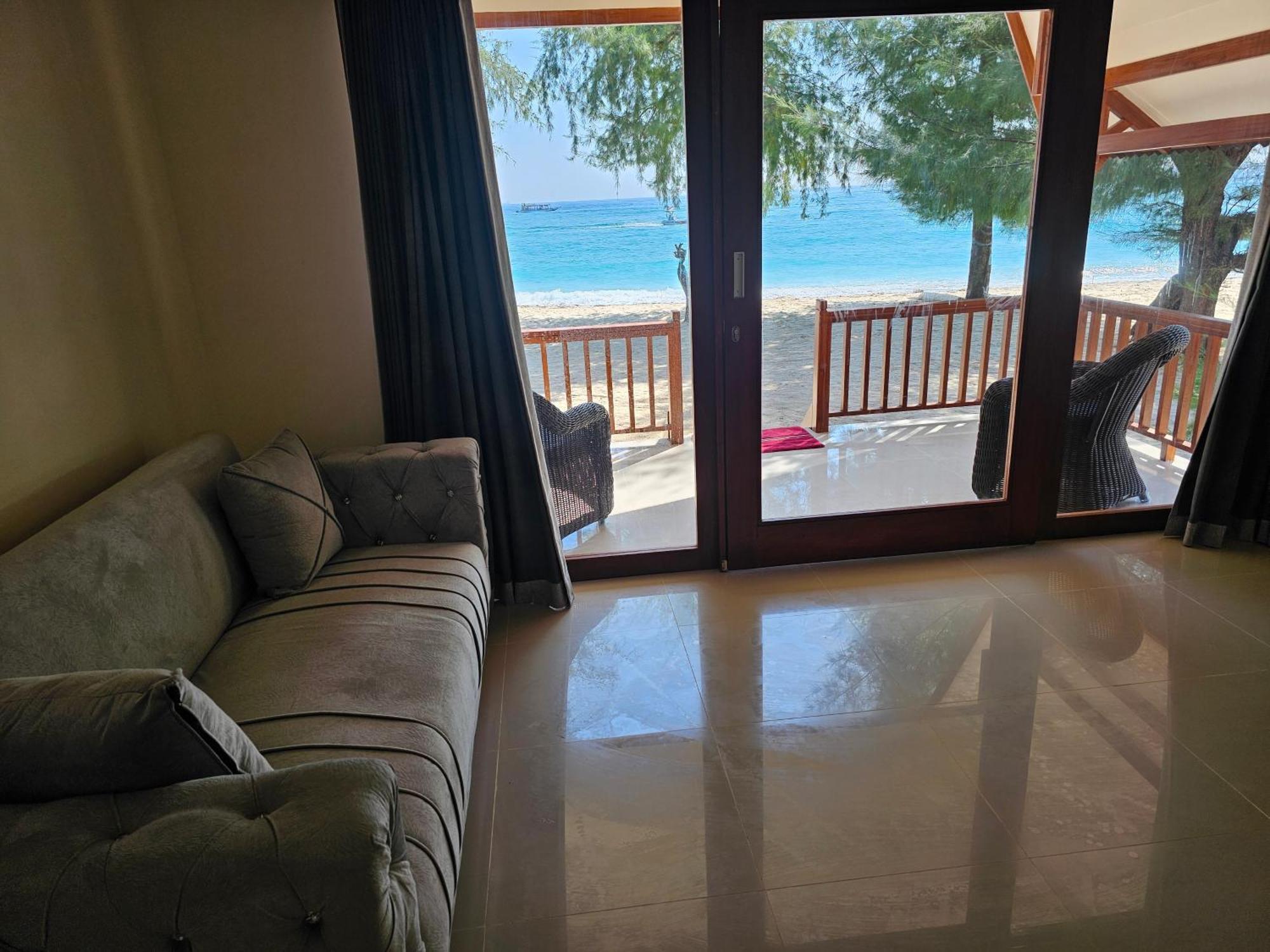 Bluecoral Bungalows Gili Meno Exterior photo