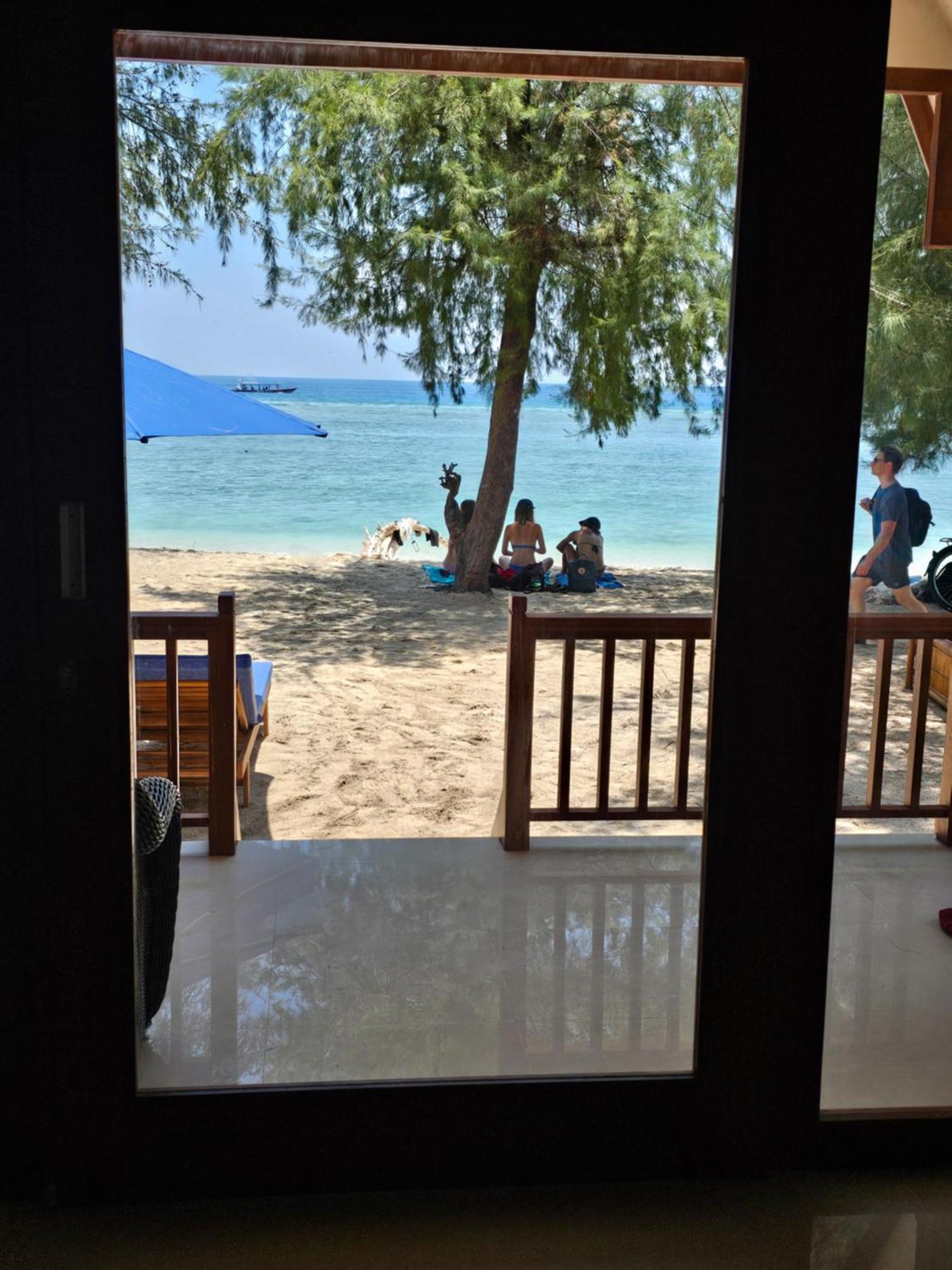 Bluecoral Bungalows Gili Meno Exterior photo